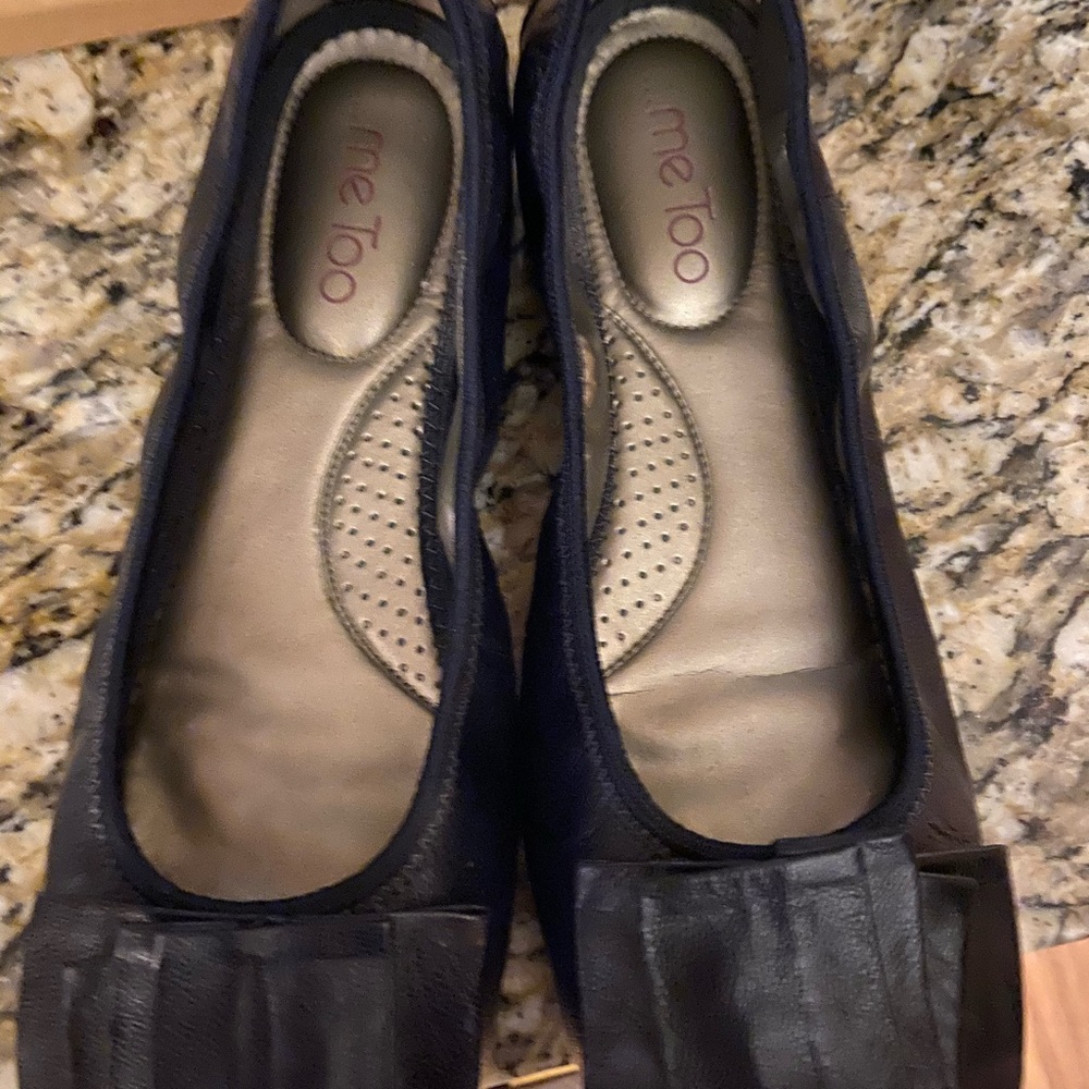 Me Too navy blue flats